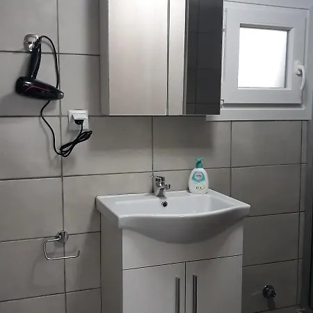 Apartman Stathoris Deluxe Néa Péramos