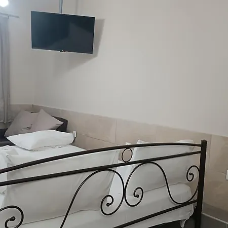 Apartman Stathoris Deluxe Néa Péramos
